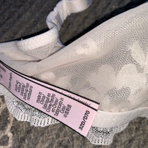 32d dream angels unlined bra - Picture 5 of 5